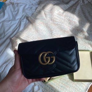 Gucci Marmont matelassé leather super mini bag NEW
